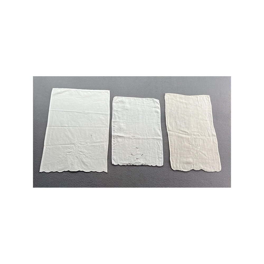Vintage White Linen Guest Towels Set of 3 Hand Embroidered Floral Scalloped Edge